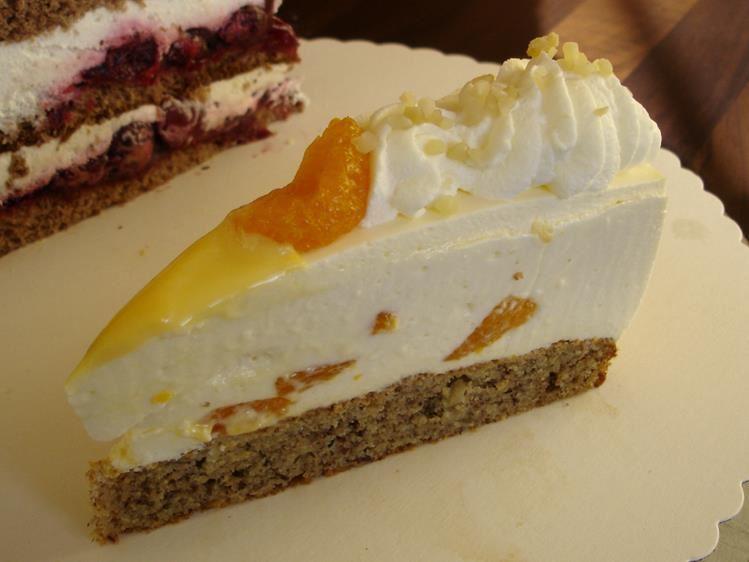 Mandarine-Eierlikörtorte