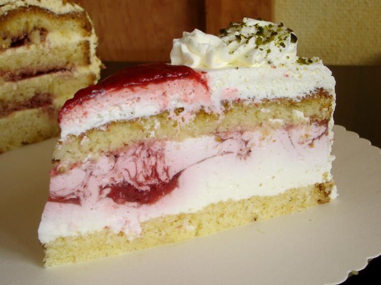 Erdbeer-Joghurttorte